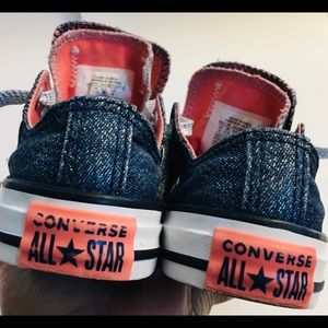 Converse All Star Chuck Taylor Girls Size 12